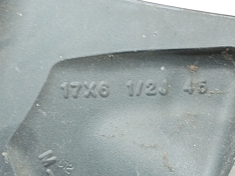 Recambio de llanta aluminio para nissan leaf (ze0) electric referencia OEM IAM 3NA3A  