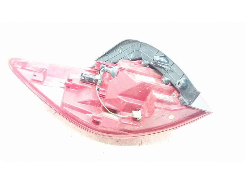 Recambio de piloto trasero derecho para kia sportage iii (sl) 1.7 crdi referencia OEM IAM 924023W510  