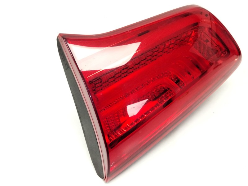 Recambio de piloto trasero derecho porton para kia sportage iii (sl) 1.7 crdi referencia OEM IAM 924063W510  