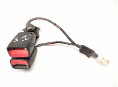 Recambio de enganche cinturon trasero izquierdo para kia sportage iii (sl) 1.7 crdi referencia OEM IAM 898303U200WK  