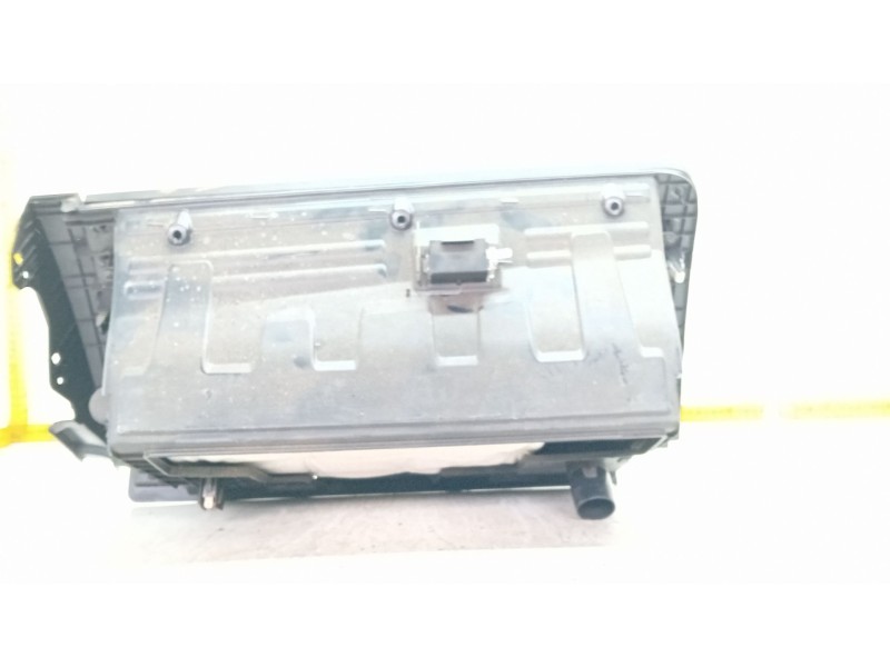 Recambio de guantera para kia sportage iii (sl) 1.7 crdi referencia OEM IAM 845403U000  