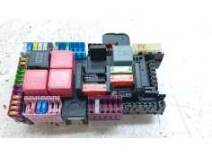 Recambio de caja reles para mercedes-benz clase c (w205) c 220 bluetec / d (205.002, 205.004) referencia OEM IAM A2059068501  