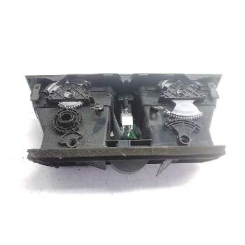 Recambio de aireador central para volkswagen golf vi (5k1) 1.6 tdi dpf referencia OEM IAM 5K0815736  