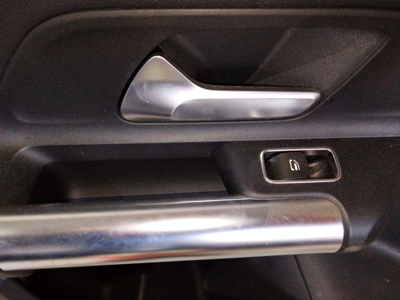 Recambio de puerta trasera izquierda para mercedes-benz clase b sports tourer (w247) b 180 d (247.003) referencia OEM IAM   