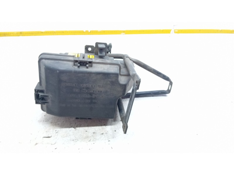 Recambio de caja fusibles para iveco daily vi caja/chasis 35s18, 35c18, 40c18, 50c18, 60c18, 65c18, 70c18 referencia OEM IAM   