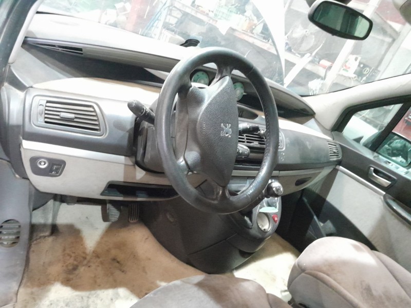 peugeot 807 (eb_) del año 2005