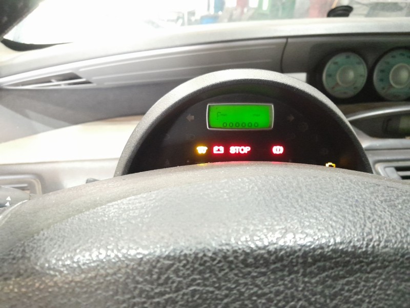 peugeot 807 (eb_) del año 2005