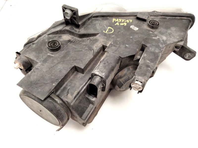 Recambio de faro derecho para volkswagen passat b7 (362) 2.0 tdi referencia OEM IAM 3C0941006  