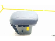 Recambio de reposabrazos para kia sportage iii (sl) 1.7 crdi referencia OEM IAM 846813U030  