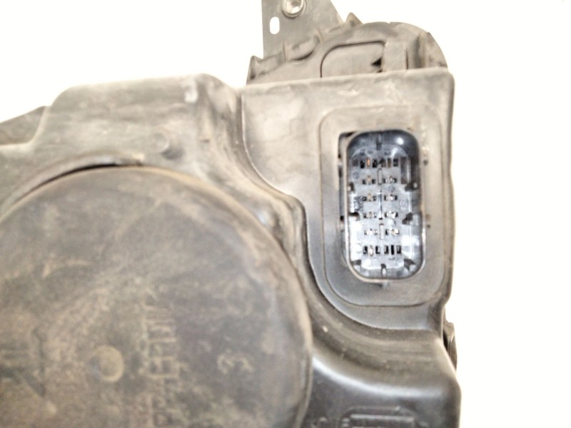 Recambio de faro izquierdo para iveco daily vi caja/chasis 35s18, 35c18, 40c18, 50c18, 60c18, 65c18, 70c18 referencia OEM IAM 69