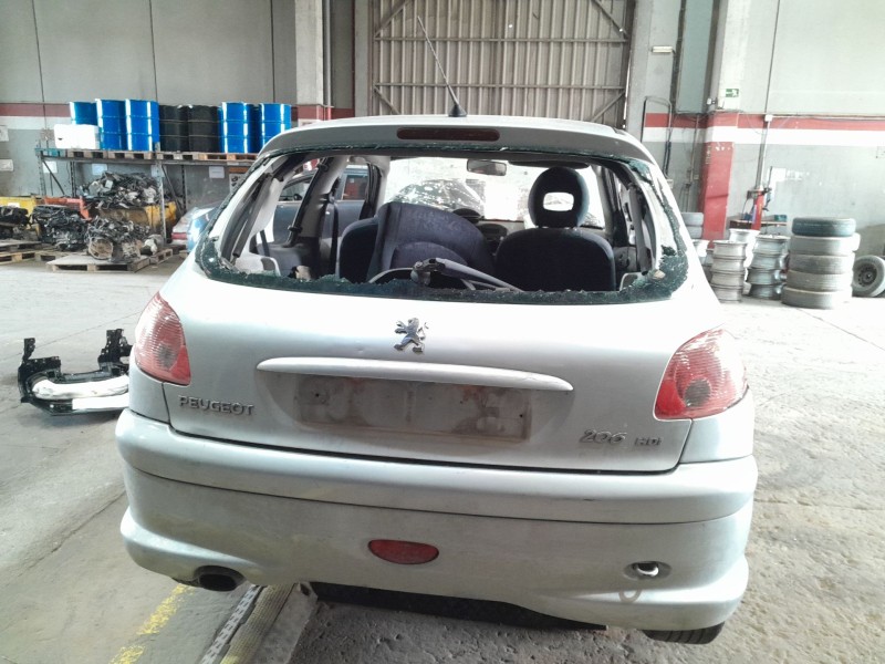 peugeot 206 fastback (2a/c) del año 2004