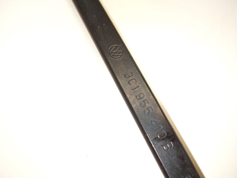 Recambio de brazo limpia delantero derecho para volkswagen passat b7 (362) 2.0 tdi referencia OEM IAM 3C1955410  