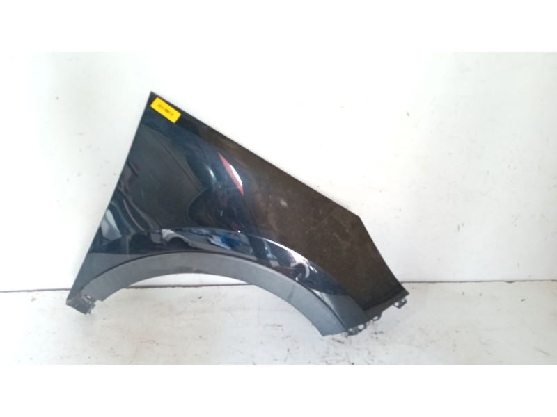 Recambio de aleta delantera derecha para kia sportage iii (sl) 1.7 crdi referencia OEM IAM   