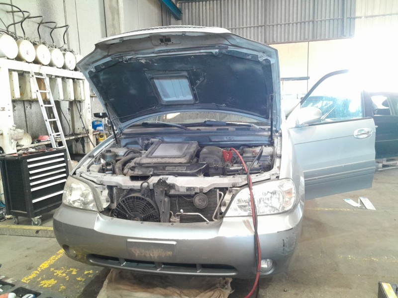 kia carnival ii (gq) del año 2006