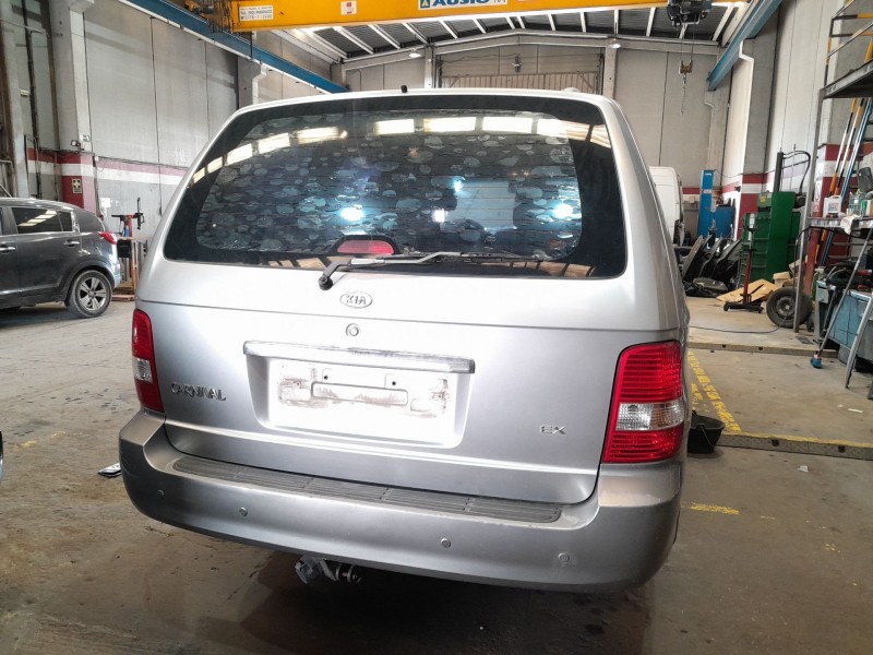 kia carnival ii (gq) del año 2006