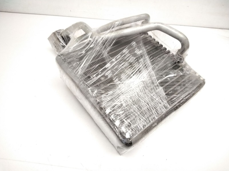 Recambio de radiador aire acondicionado interior para seat toledo (1m2) referencia OEM IAM 52114790TXV  