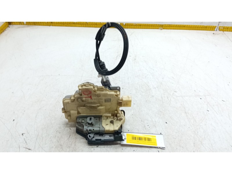 Recambio de cerradura puerta trasera derecha para volkswagen passat b7 (362) 2.0 tdi referencia OEM IAM 3C4839016A  