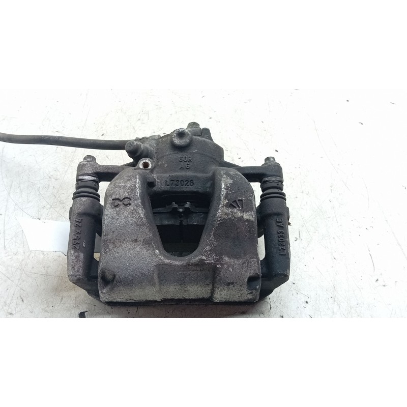 Recambio de pinza freno delantera derecha para mercedes-benz clase b sports tourer (w247) b 180 d (247.003) referencia OEM IAM  