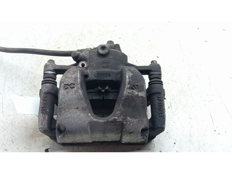 Recambio de pinza freno delantera derecha para mercedes-benz clase b sports tourer (w247) b 180 d (247.003) referencia OEM IAM  