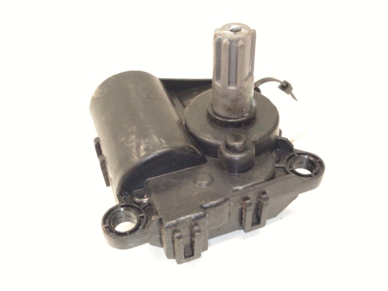 Recambio de motor de trampillas para kia sportage iii (sl) 1.7 crdi referencia OEM IAM D332JYAA05  