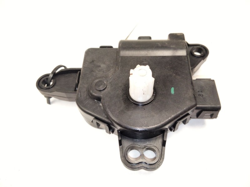 Recambio de motor de trampillas para kia sportage iii (sl) 1.7 crdi referencia OEM IAM D266NE9AA02  