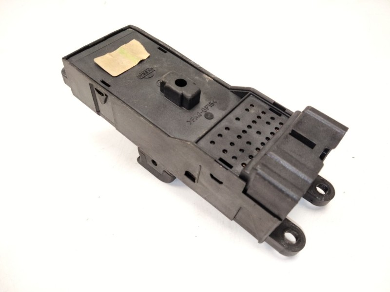 Recambio de mando elevalunas delantero izquierdo para nissan primera (p11) 2.0 td referencia OEM IAM   