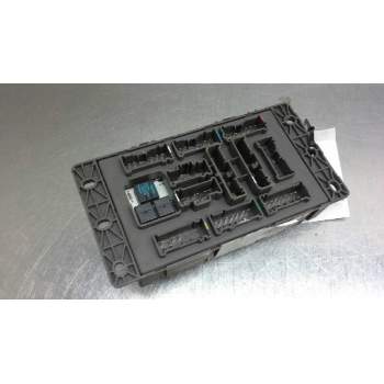 Recambio de caja fusibles para bmw mini (r50,r53) 1.6 16v cat referencia OEM IAM   121595