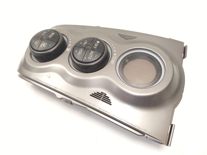 Recambio de mando calefaccion / aire acondicionado para toyota yaris active referencia OEM IAM   