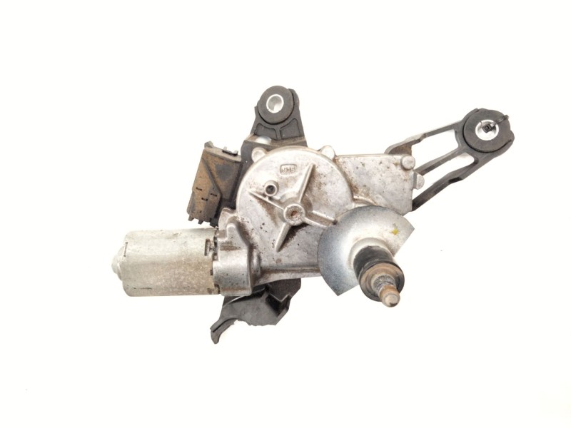 Recambio de motor limpia trasero para toyota yaris active referencia OEM IAM   