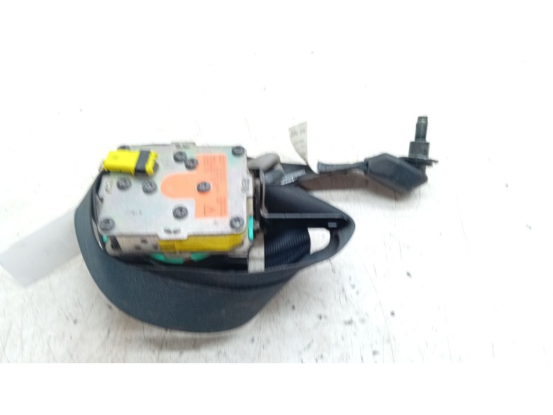 Recambio de cinturon seguridad delantero izquierdo para toyota yaris active referencia OEM IAM 501NC7N1HE  