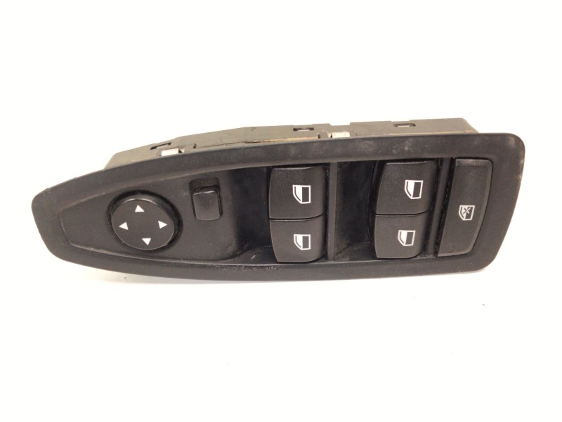 Recambio de mando elevalunas delantero izquierdo para bmw 1 (f20) 118 d referencia OEM IAM 9208109  