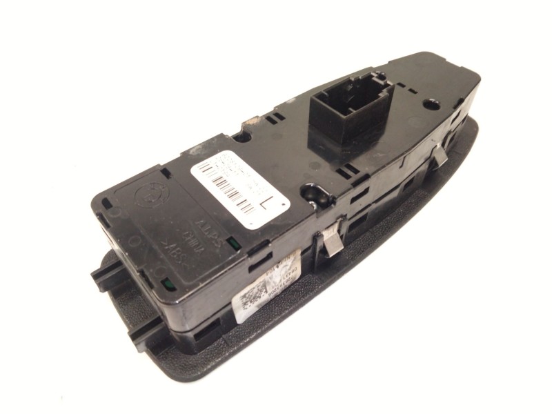 Recambio de mando elevalunas delantero izquierdo para bmw 1 (f20) 118 d referencia OEM IAM 9208109  