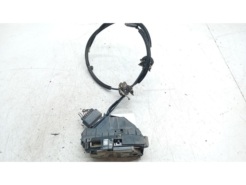 Recambio de cerradura puerta lateral corredera izquierda para ford transit connect monospace 1.6 tdci referencia OEM IAM DT11V26