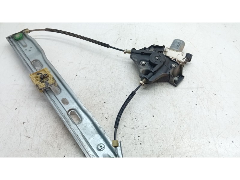 Recambio de elevalunas delantero izquierdo para ford transit connect monospace 1.6 tdci referencia OEM IAM 102C08168  
