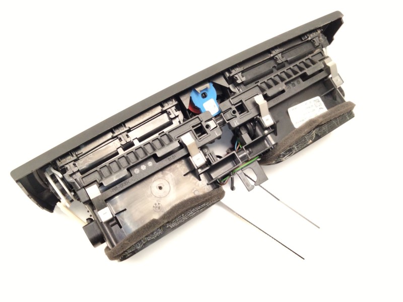 Recambio de aireador central para bmw 1 (f20) 118 d referencia OEM IAM 9207118  