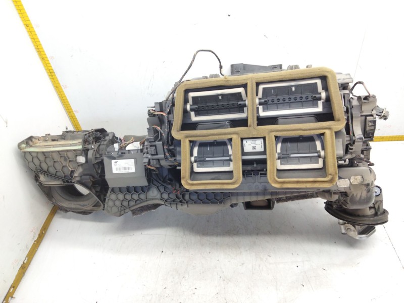 Recambio de calefaccion entera normal para bmw 1 (f20) 118 d referencia OEM IAM 64119207087  