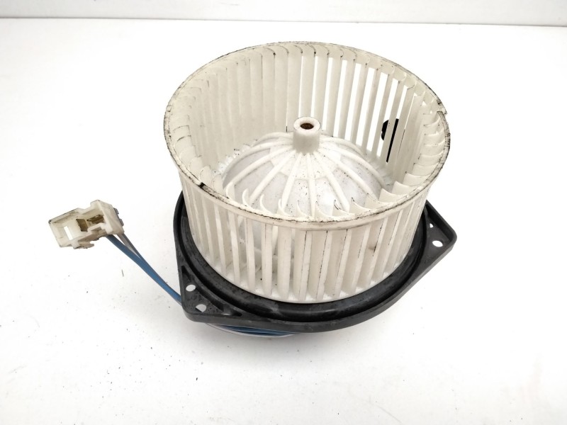 Recambio de motor calefaccion para nissan vanette cargo furgón (hc 23) 2.0 d referencia OEM IAM 0130111153 4872330350 