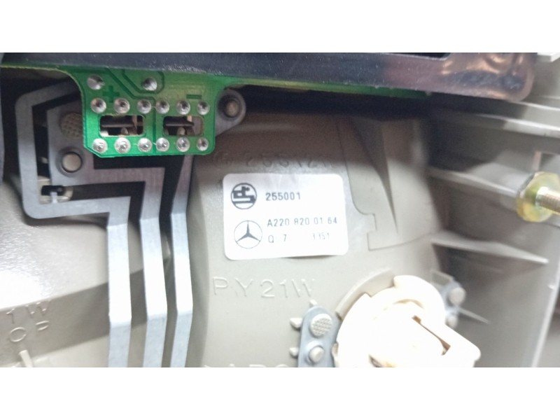 Recambio de piloto trasero izquierdo para mercedes-benz clase s (w220) s 320 cdi (220.026, 220.126) referencia OEM IAM A22082001