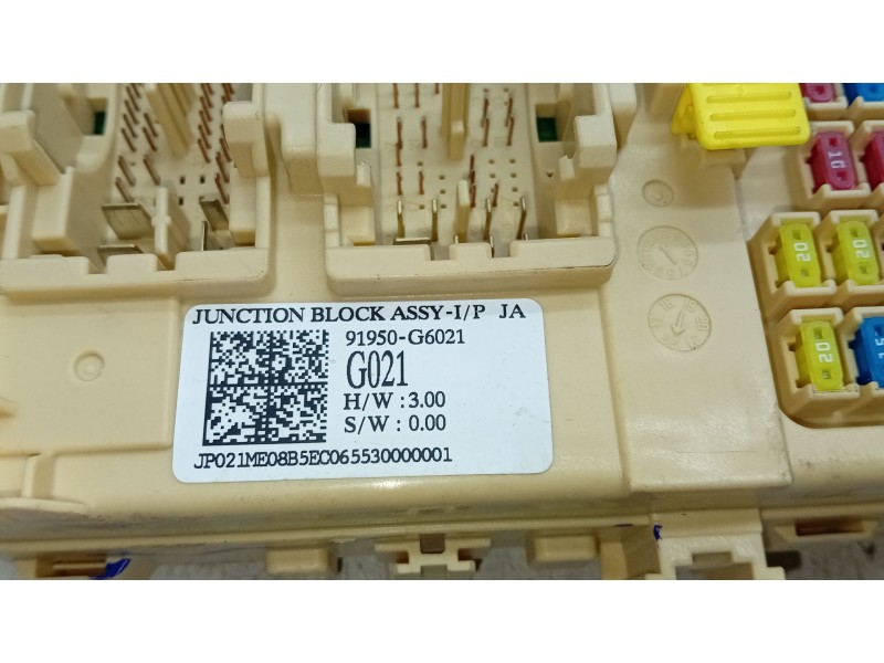 Recambio de caja fusibles para kia picanto iii (ja) 1.0 referencia OEM IAM 91950G6021  