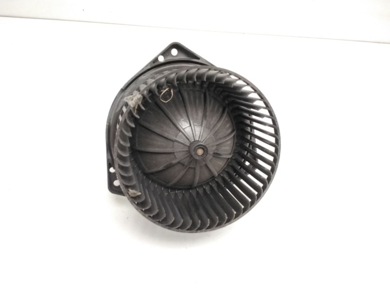 Recambio de motor calefaccion para nissan vanette cargo referencia OEM IAM 0130111154 4868430350 