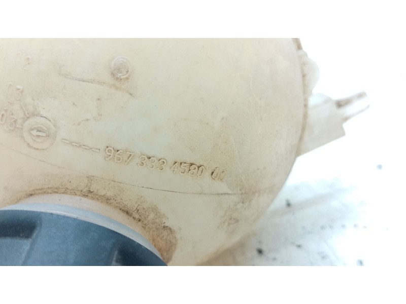 Recambio de deposito expansion para peugeot partner tepee 1.6 bluehdi 100 referencia OEM IAM 967333458000  