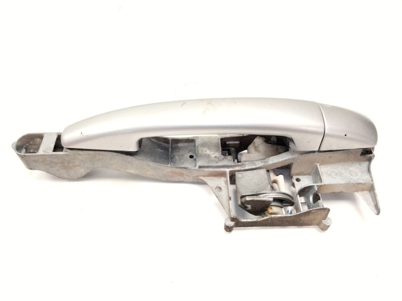 Recambio de maneta exterior delantera derecha para peugeot partner tepee 1.6 bluehdi 100 referencia OEM IAM   