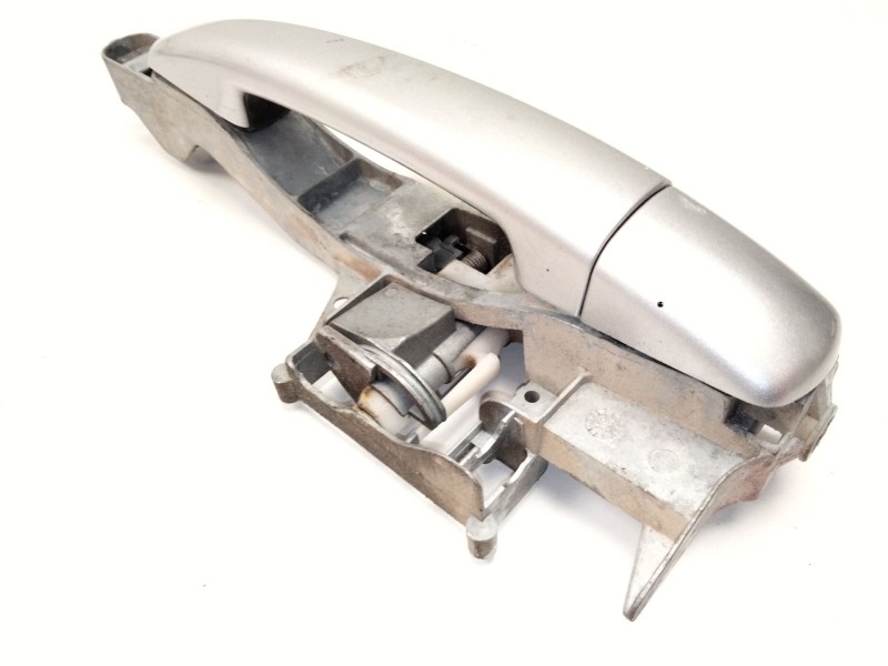 Recambio de maneta exterior delantera derecha para peugeot partner tepee 1.6 bluehdi 100 referencia OEM IAM   