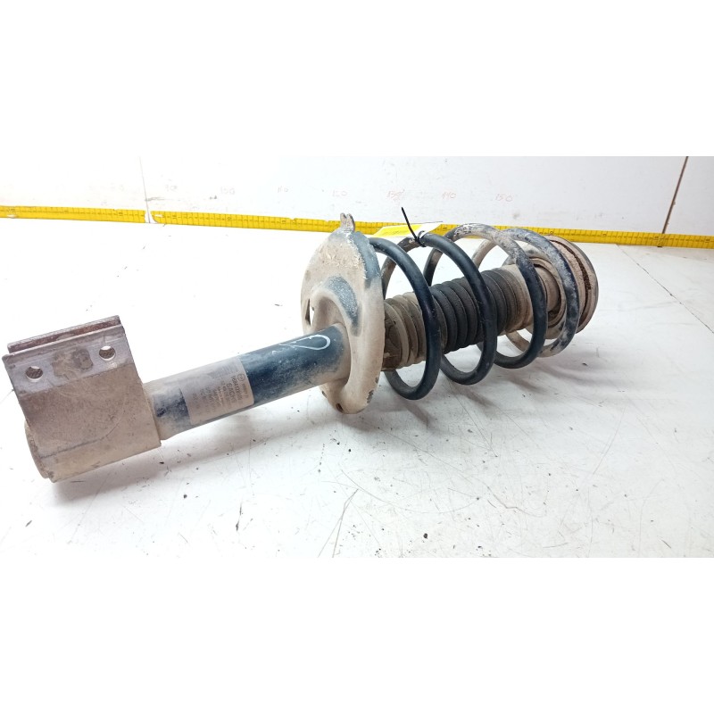 Recambio de amortiguador delantero derecho para peugeot partner tepee 1.6 bluehdi 100 referencia OEM IAM   