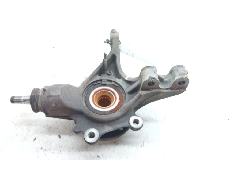 Recambio de mangueta delantera izquierda para peugeot partner tepee 1.6 bluehdi 100 referencia OEM IAM   