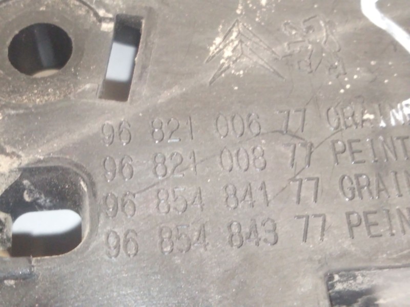 Recambio de maneta interior lateral derecha para peugeot partner tepee 1.6 bluehdi 100 referencia OEM IAM   