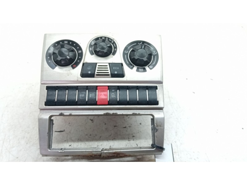 Recambio de mando climatizador para iveco daily vi caja/chasis 35s18, 35c18, 40c18, 50c18, 60c18, 65c18, 70c18 referencia OEM IA