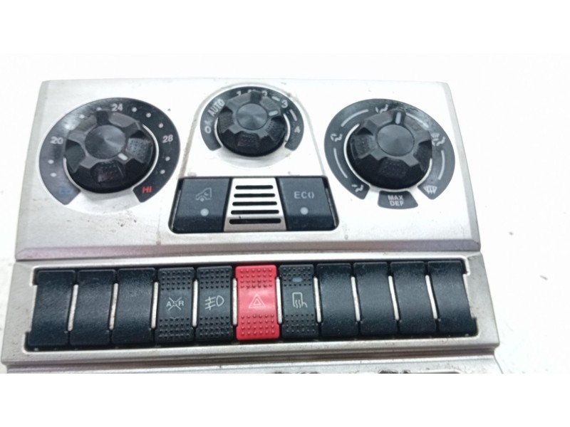 Recambio de mando climatizador para iveco daily vi caja/chasis 35s18, 35c18, 40c18, 50c18, 60c18, 65c18, 70c18 referencia OEM IA