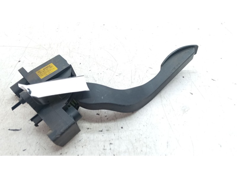 Recambio de pedal acelerador para iveco daily vi caja/chasis 35s18, 35c18, 40c18, 50c18, 60c18, 65c18, 70c18 referencia OEM IAM 