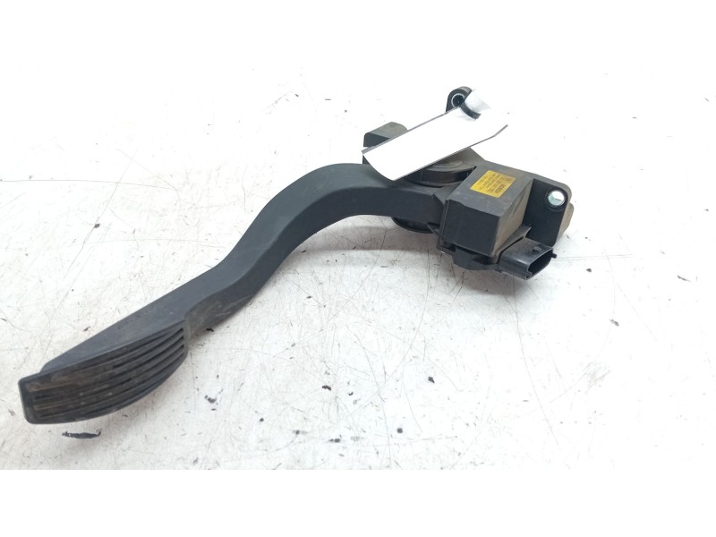 Recambio de pedal acelerador para iveco daily vi caja/chasis 35s18, 35c18, 40c18, 50c18, 60c18, 65c18, 70c18 referencia OEM IAM 